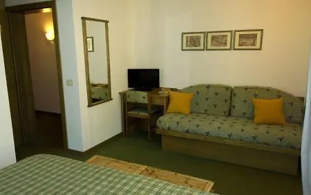 La Felce 3*