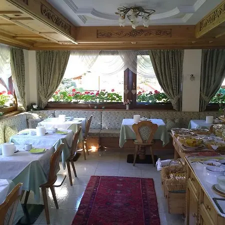 La Felce Hotel Carisolo